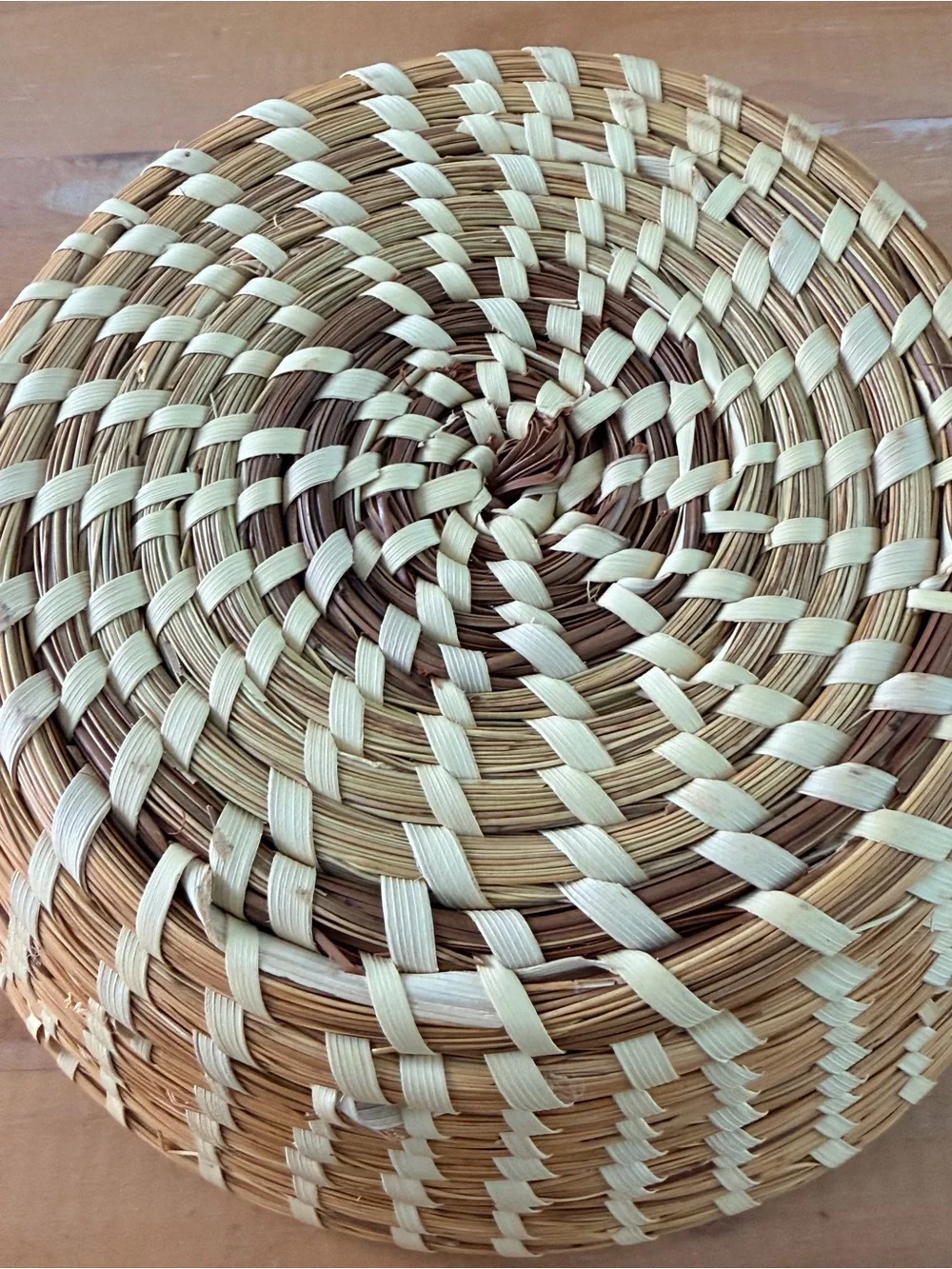 Sweet Grass Basket Charleston South Carolina Pine Needle Knots Tight Weaving 7”